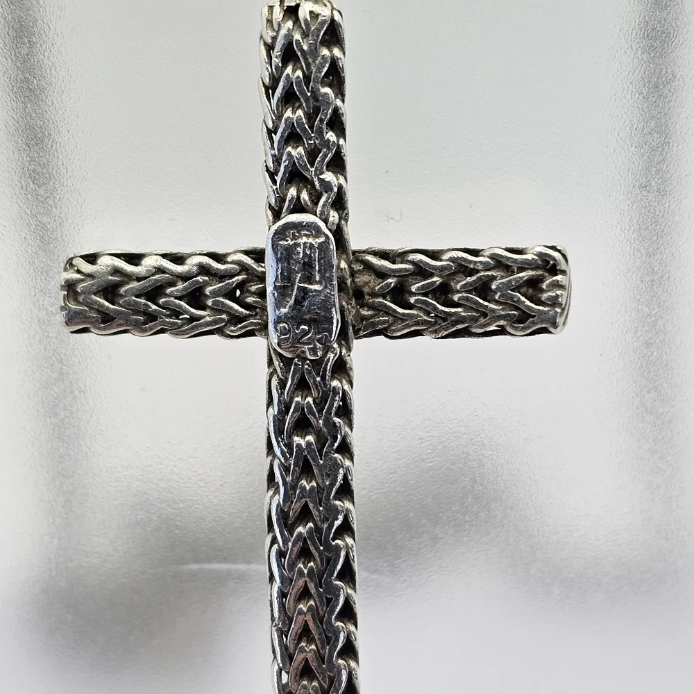 Vintage John Hardy Cross Pendant Necklace! - Picture 4 of 5